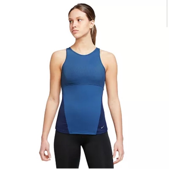 Women's Nike Yoga Dri-FIT Tank - Picture 2 of 10